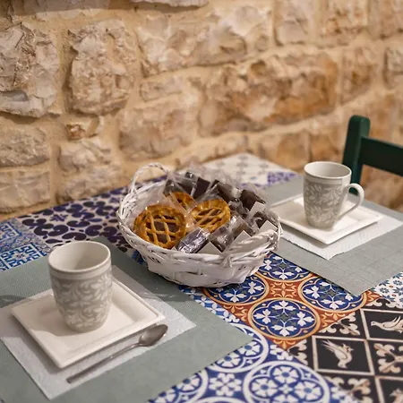 Antiche Mura Apartments